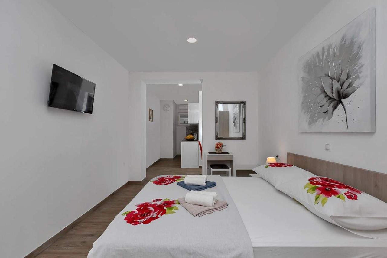 Apartman-Studio Meri Makarska Eksteriør bilde