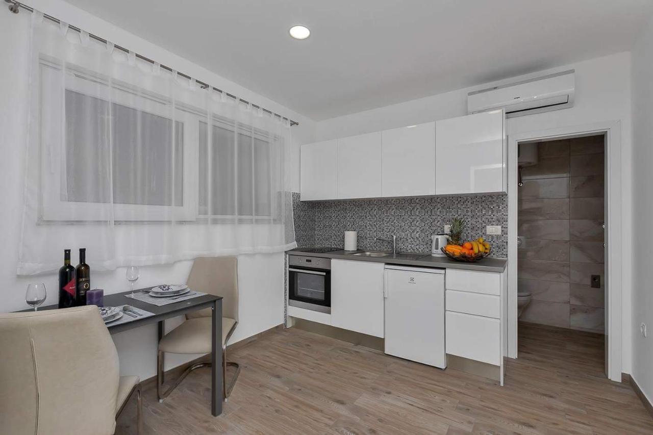 Apartman-Studio Meri Makarska Eksteriør bilde
